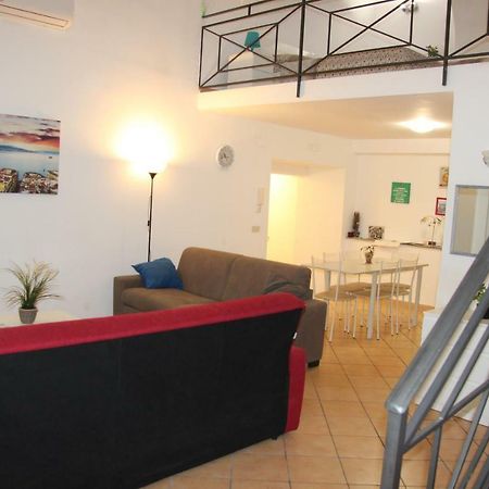 Appartamento Ai Tribunali Naples Exterior photo